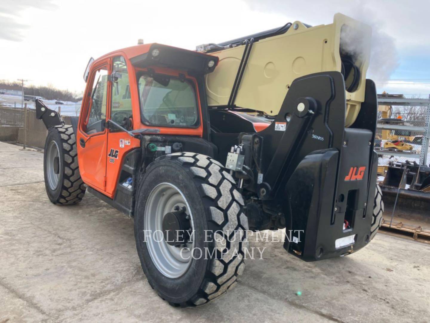 Jlg Industries, Inc. 1055C, Telehandler, 729 hours, S/N: 160128240, 2023 - Image 4