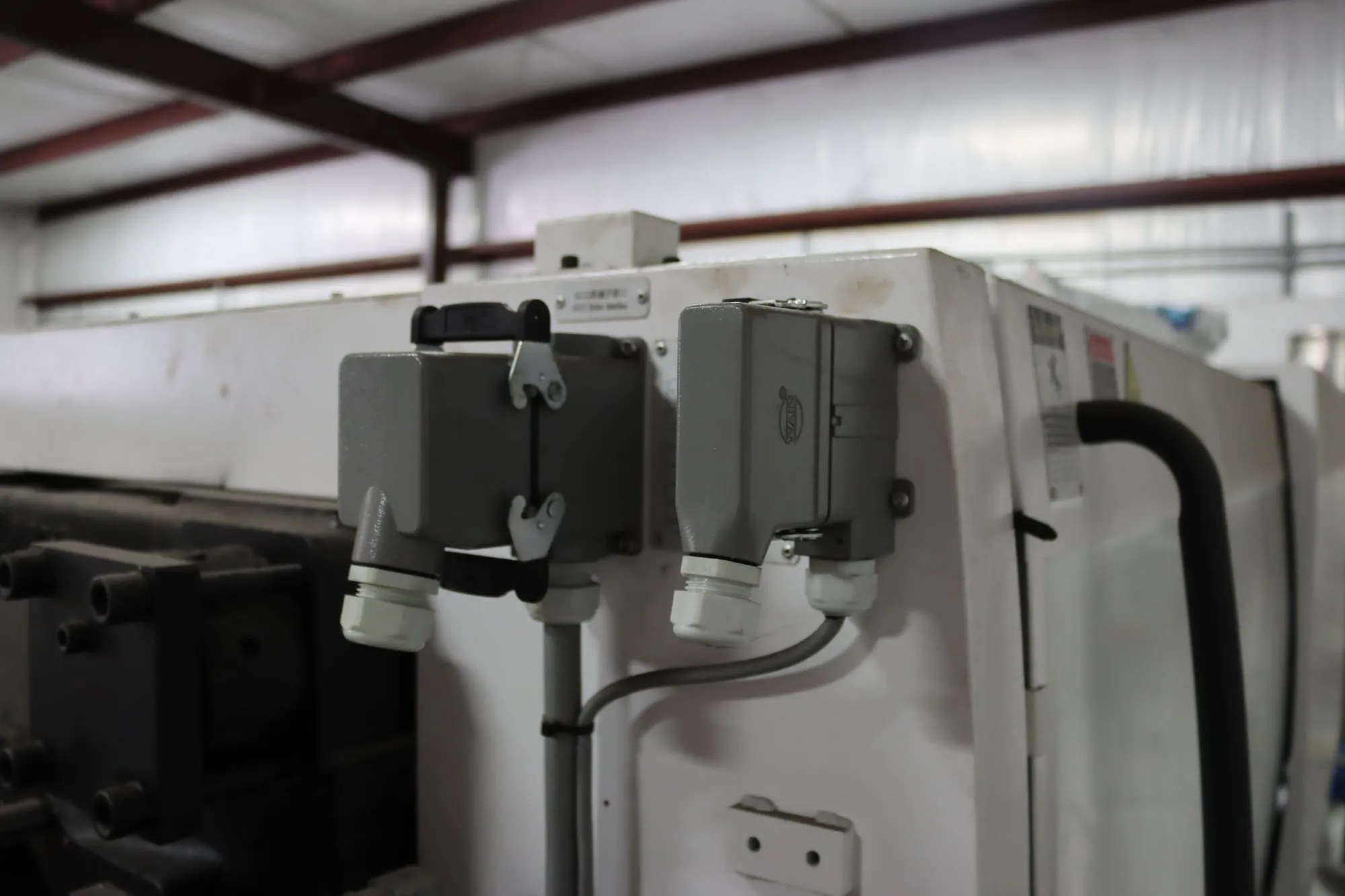 160 Ton, 10.9 oz., Borche #Bi160, servo hydraulic horizontal plastic injection molder, 18.5" x 18.5" tie bar - Image 9