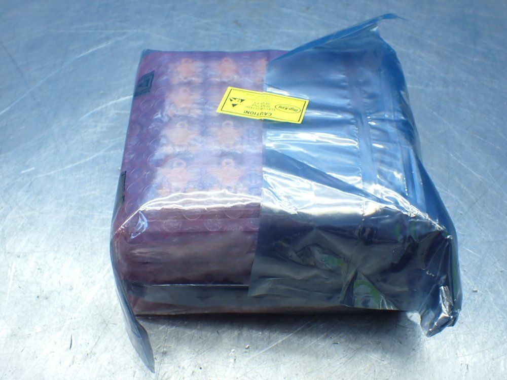Macom #MRF422, Silicon Power Transistors, LOT of 200, Chassis Mount, 2022 - Image 2