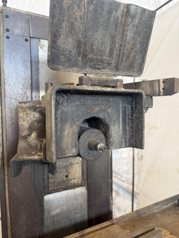 Reid, surface grinder, Dedtru centerless grinding attachment - Image 4