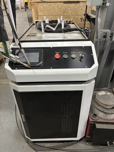 Style CNC #LCW3000, Laser Welding Machine, continuous, Class IV, 380 V., 2024 - Image 1