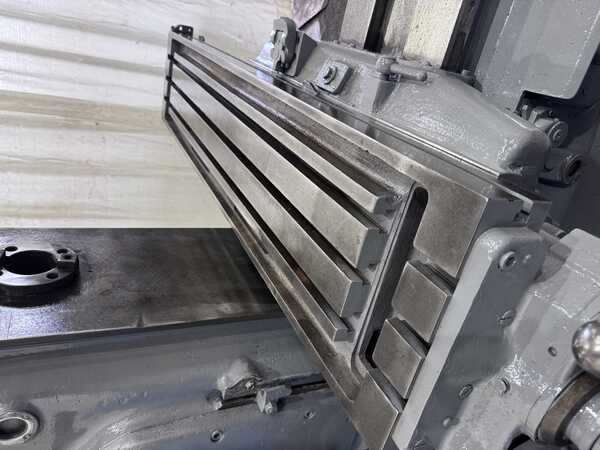 Kearney & Trecker #2K, plain horizontal milling machine, 56" x 12" table, dual controls, overarm support, 7.5 - Image 8