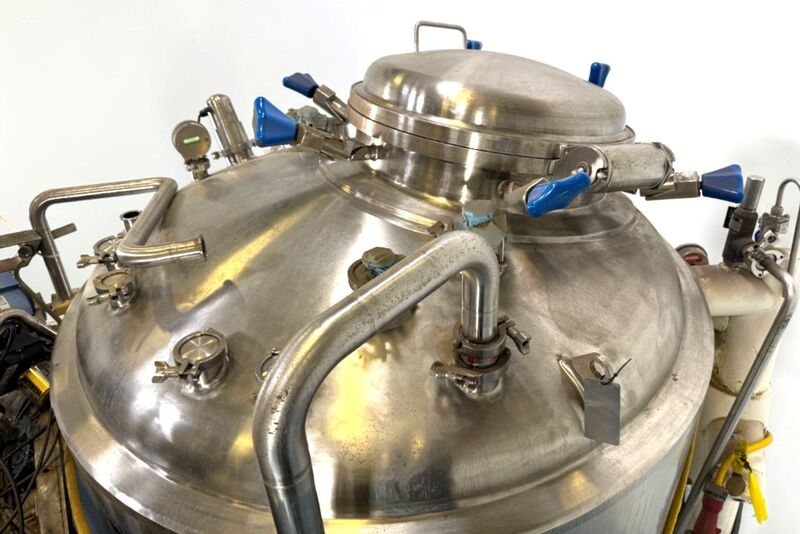 400 gallon Precision Stainless Equipment, Stainless Steel reactor / fermenter, 45 psi / FV @ 300°F, jacket - Image 3