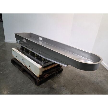 Allen-Bradley Systems/FMC Corp #F7135112, Vibrating Pan Conveyor Feeder, 18" wide x 85" long stainless steel - Image 1