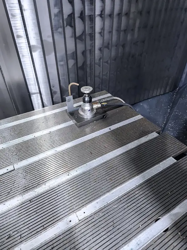 Dmg #DMF-260, CNC vertical machining center, 102.4" X, 43.3" Y, 35.4" Z, 8000 RPM, #40, 5-Axis, Heidenhain - Image 3