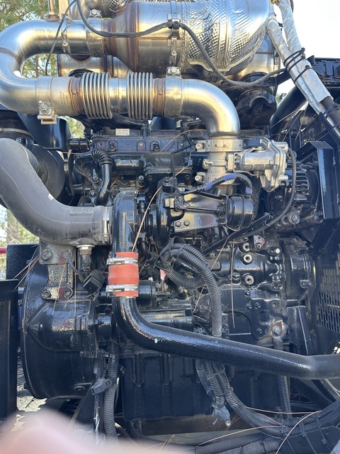 Caterpillar #C4.4, diesel engine, low hours, hydraulic pumps, 2016 - Image 3