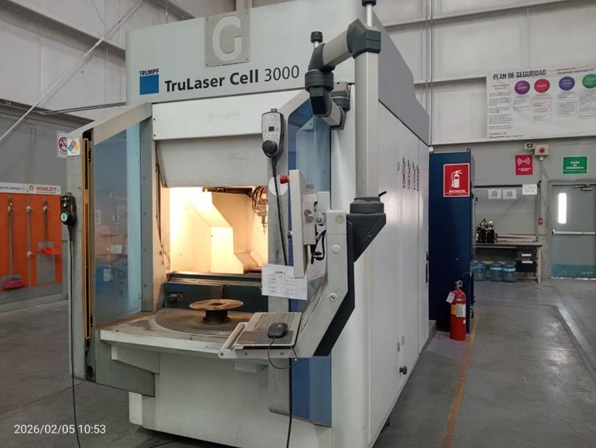 Trumpf #TruLaser-Cell-3000, 3d Fiber Laser, 31.5" x 23.6" x 15.8", 2000 Watt, 5-axis, Rotary Table, Dust - Image 2