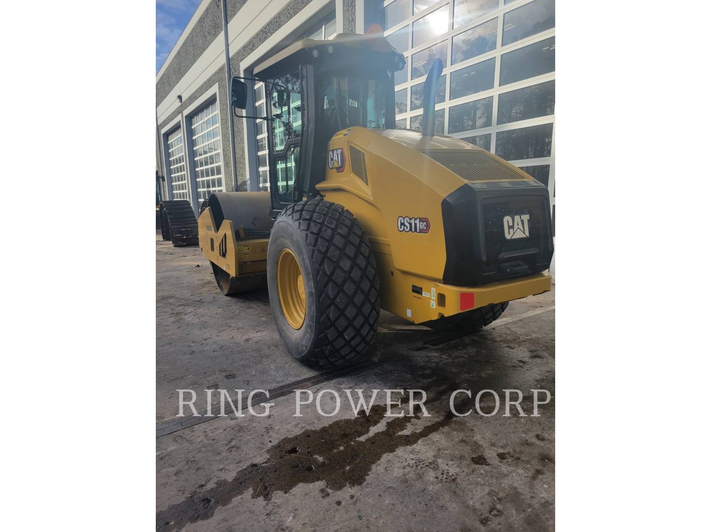 Caterpillar CS11GCCAB, Twin Drum Roller, 1184 hours, S/N: 6G200428, 2025 - Image 3