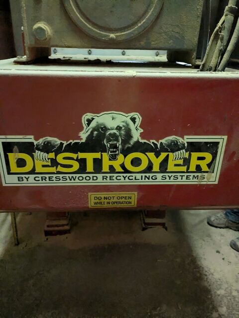 Cresswood #HF3630, shredder with infeed conveyor, 36" x 45", 30 HP, 10" rotor, 5/8" screen - Image 2