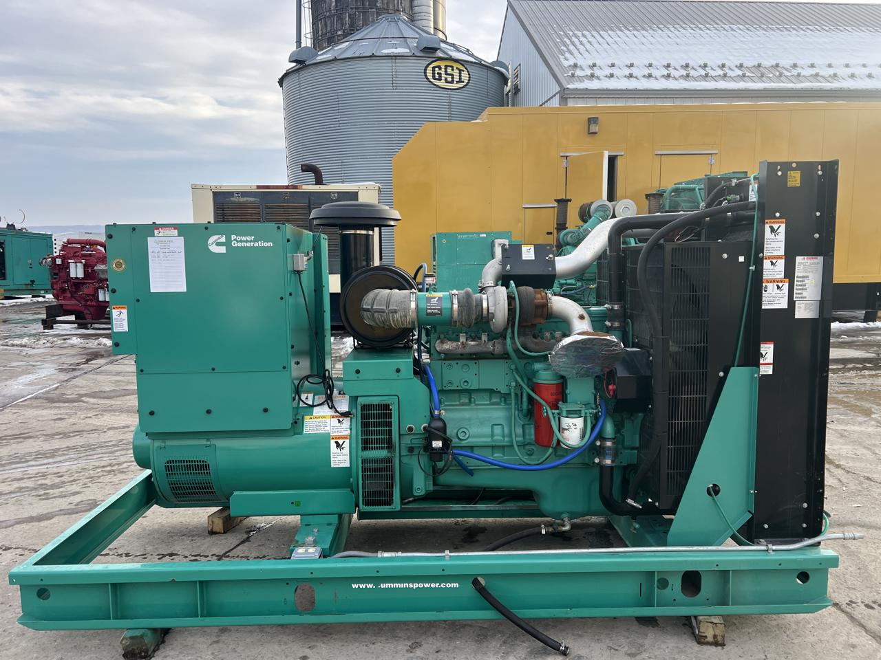 250 KW Onan/Cummins #DQDAA-1321562, Diesel Generator Set, 9 Liter QSL-9 Engine, 1800 RPM, 480 Volts, 876 - Image 1