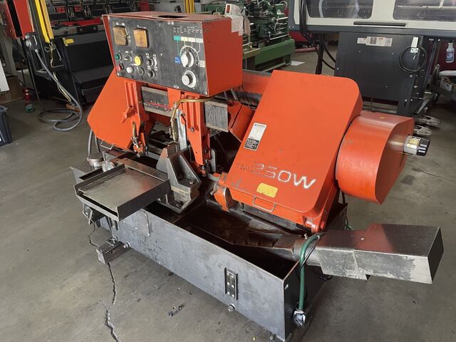 10" x 11" Amada #HA250, Automatic Horiz Bandsaw, 5 HP, 250 FPM, 1" x 0.037" x 11' 6" blade, 1997 - Image 2