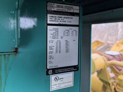 1000 KW Cummins #DQFAD, diesel generator set, 277/480 Volts, 3-phase, 850 hours, 1800 RPM, QST30-G5 engine - Image 7