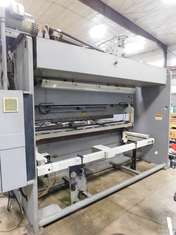 200 Ton, Standard Industrial #AB200-12, CNC hydraulic press brake, 12' overall, 126" between housing, 6" - Image 6