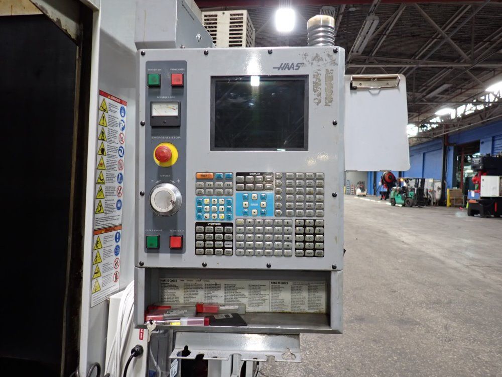 Haas #EC-400, horizontal machining center, Chip Conv., 360/480 V., 2003 - Image 10
