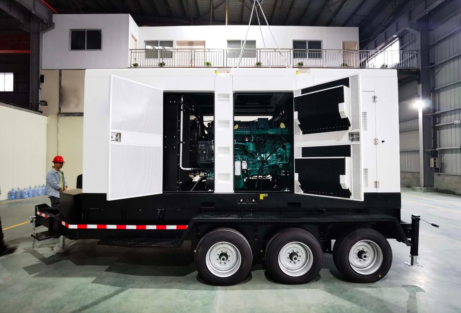 550 kW Volvo Penta #V550T, Mobile Generator, #TWD-1673-GE, Tier 4 Final, 2023 - Image 4
