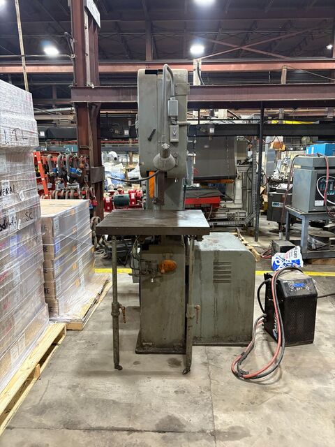 12" Doall #V-26, vertical band saw, w/ butt welder, 30.5" x30.5" table - Image 2