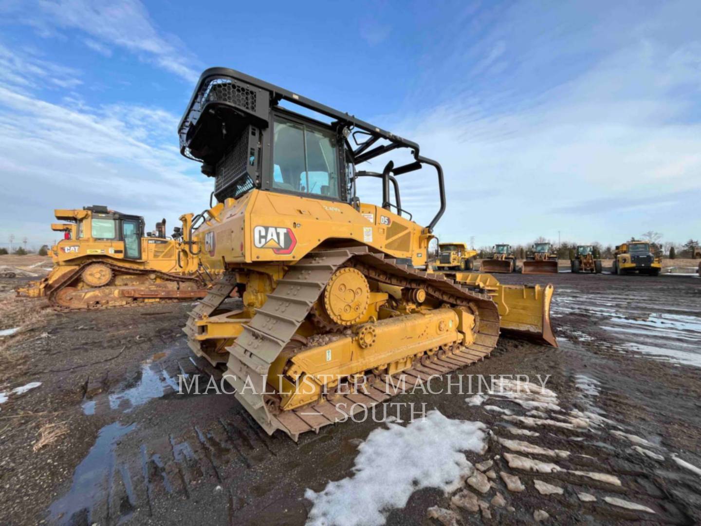 Caterpillar D5 LGP, Crawler Dozer, 2051 hours, S/N: Z6A01542, 2022 - Image 3