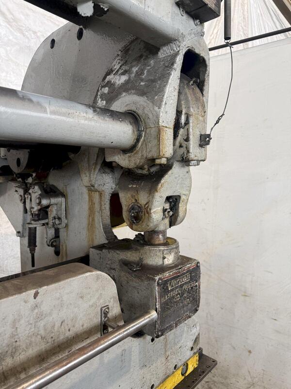 45 Ton, Verson #2050, mechanical press brake w/ dies, 66" capacity - Image 10