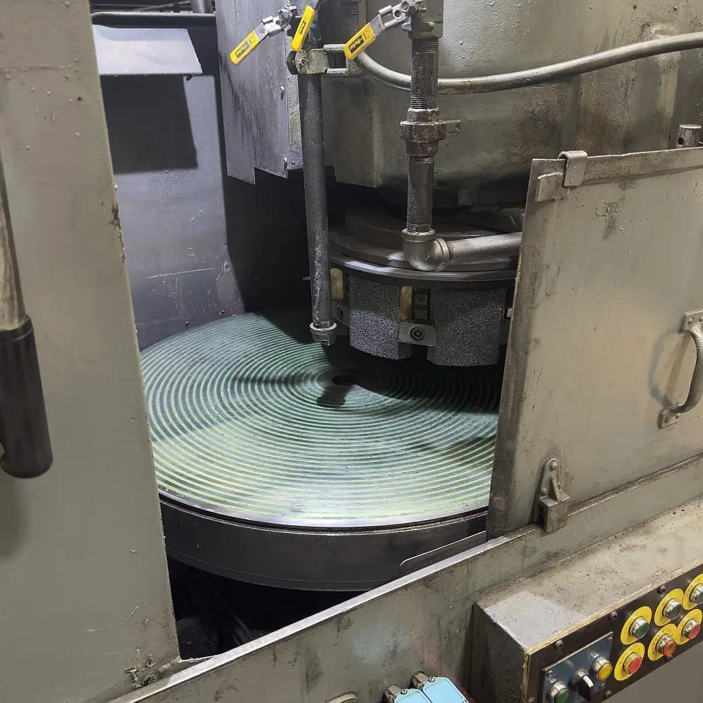 Blanchard #20K-36, rotary surface grinder, 36" magnetic chuck, 40 HP, 42" swing, 16" under wheel, 20" wheel - Image 3