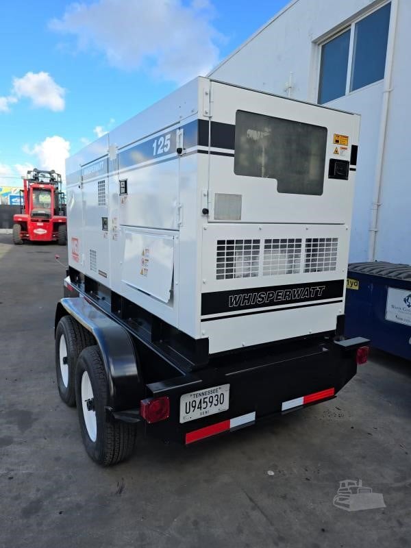 110 KW Multiquip #DCA125SSIU, WhisperWatt Portable Diesel Generator, Isuzu 4HK1X engine, 1800 RPM, 480 Volt - Image 4
