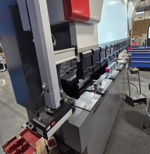 94 Ton, Murata #Diamond-BH8525-Videre, electric servo hybrid CNC press brake, 8.5'OA, 82.7" between housing - Image 3