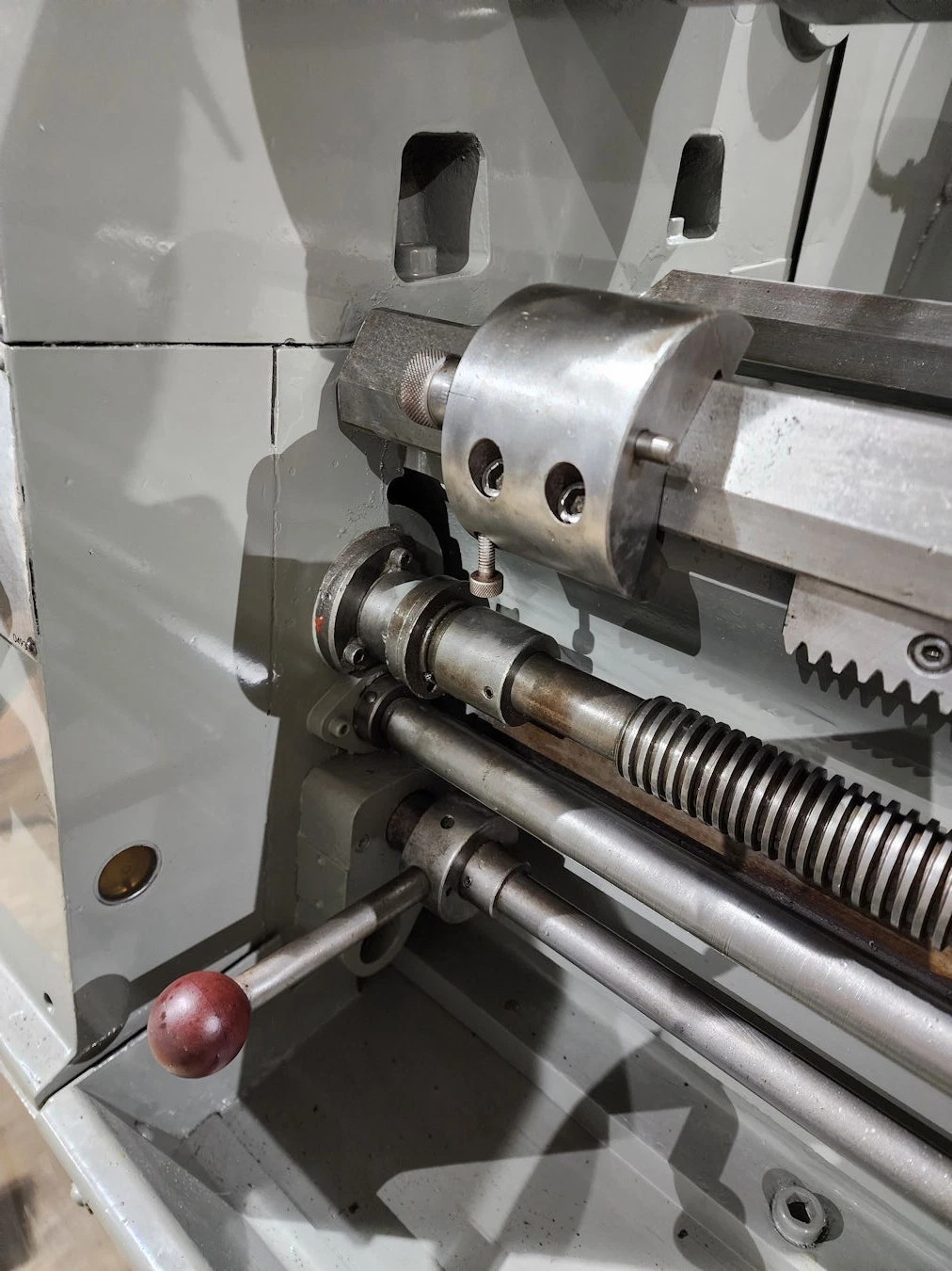21" x 120" Clausing #Colchester, Engine Lathe, 3.5" bore, 3 jaw 12" chuck, 1400 RPM, 12.5 HP, Steady Rest - Image 8