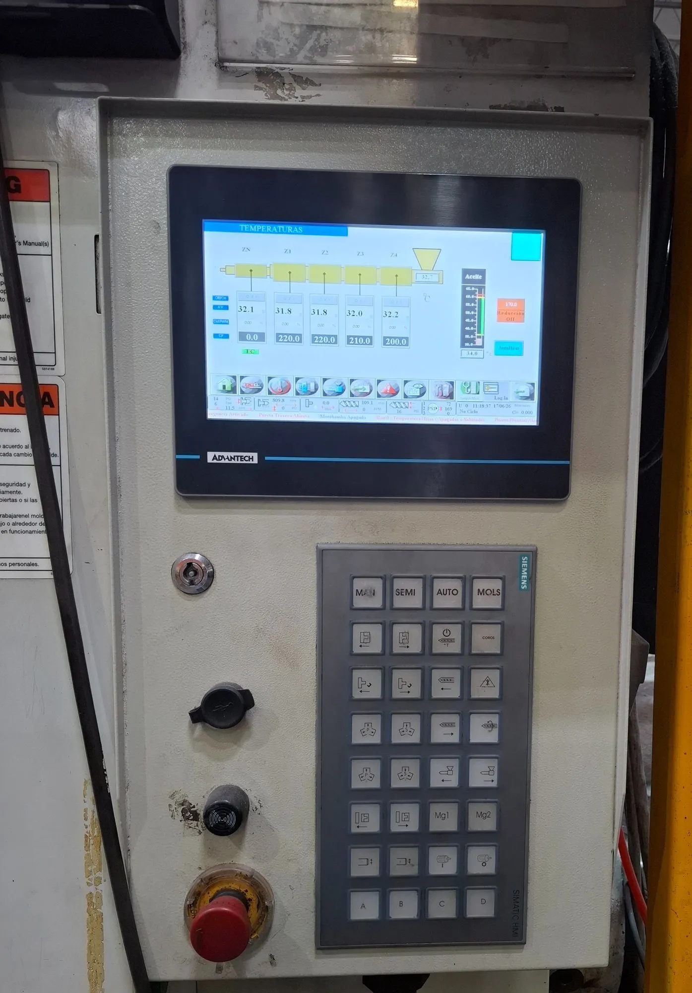 1125 Ton, 232 oz., Milacron #MG-1100-232, horizontal plastic injection molder, 61" x 47.2" tie bar spacing - Image 6