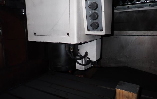 Okuma #Genos-M560-V, CNC vertical machining center, 22" x 51" capacity, OSP-P200M, 2011 - Image 4