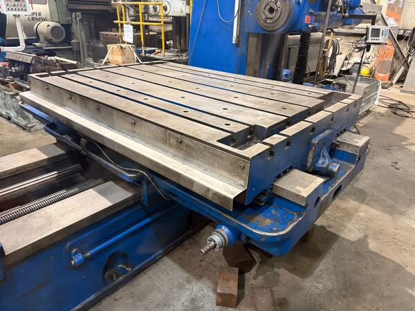 5" Giddings & Lewis #350-T, Manual Horizontal Boring Mill, 48" x 74" table, 72" X, 48" Y, 60" Z, 36" spindle - Image 3