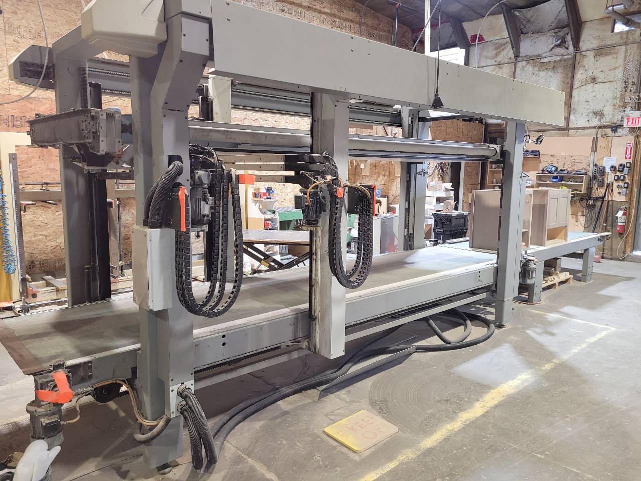 Biesse Comil #Performer-TP, Case Clamp, 6.5-7.5 bar, 460 Volt, 3PH, 2008 - Image 2