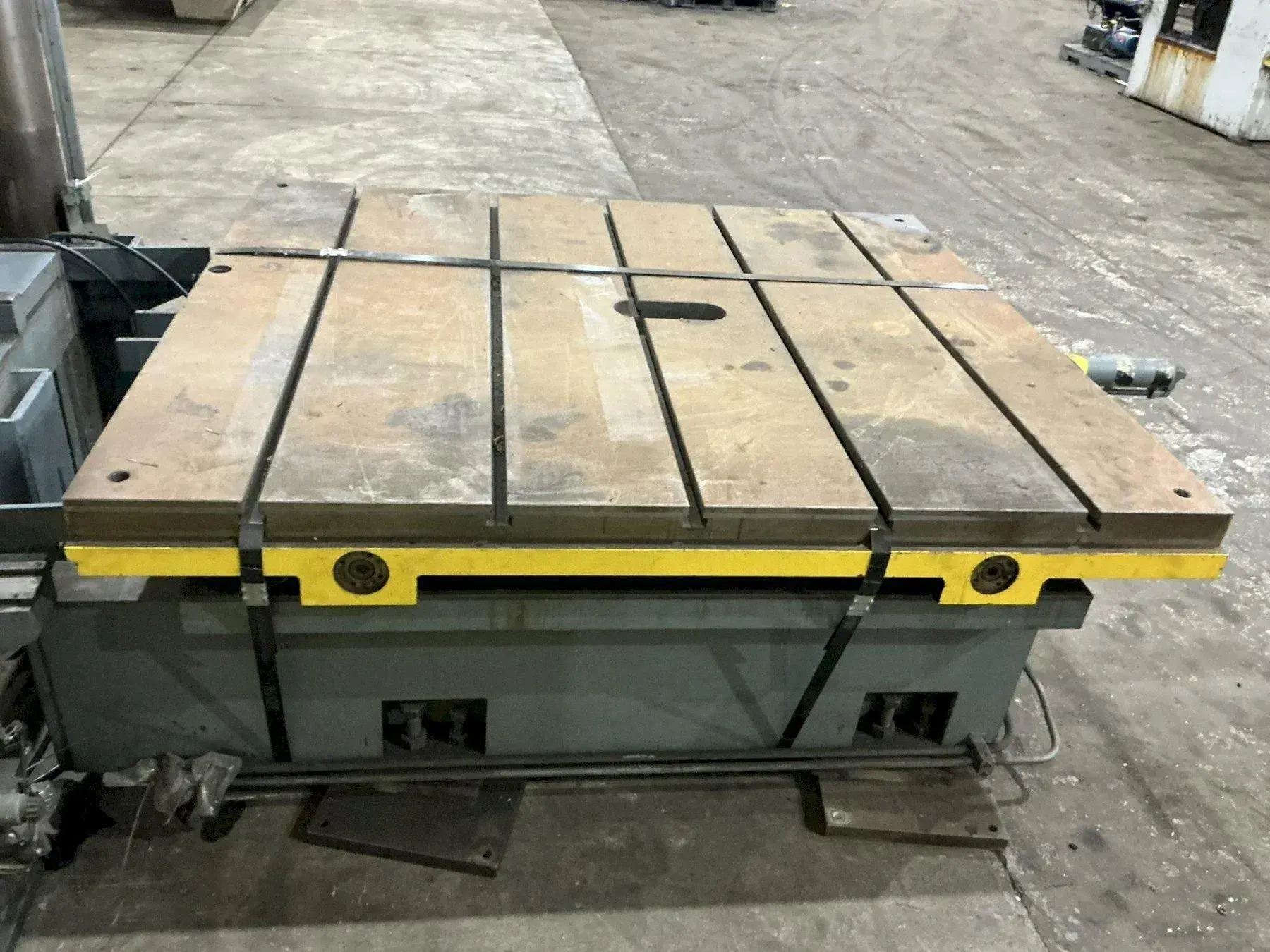 100 Ton, Reis #TUS-160, Hydraulic Mold Spotting & Tryout Press, 61" x 71" bed, 39.4" stroke, 41.3" daylight - Image 10