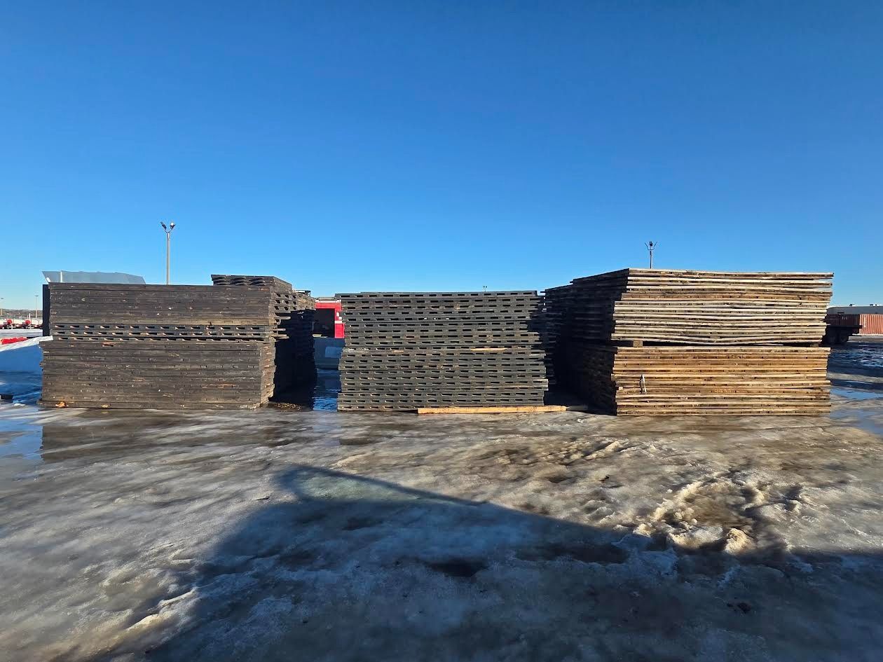 Hardwood Site Mats, 8' x 12' 2" capacity - Image 1