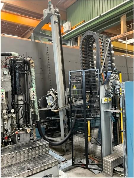 Lisec #VSA-50/27, Automated Insulating Glass Sealing Robot, 196.85" x 106.3" max. unit size, L-R, 400 Volt - Image 4