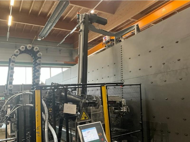 Lisec #VSA-50/27, Automated Insulating Glass Sealing Robot, 196.85" x 106.3" max. unit size, L-R, 400 Volt - Image 9