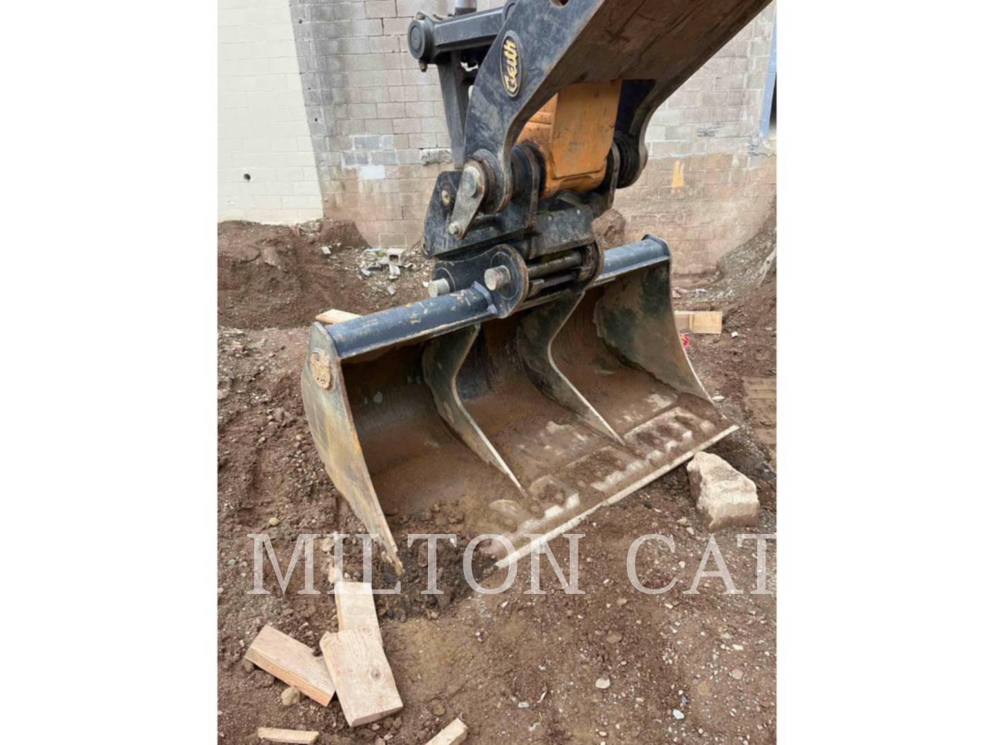 Case CX220E, Excavator, 878 hours, S/N: NPS8H1388C, 2024 - Image 6