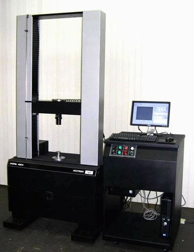 Instron #4204, 50kN floor standing tensile & compression testing system, 46" testing stroke, 22" x 7.75" table - Image 2