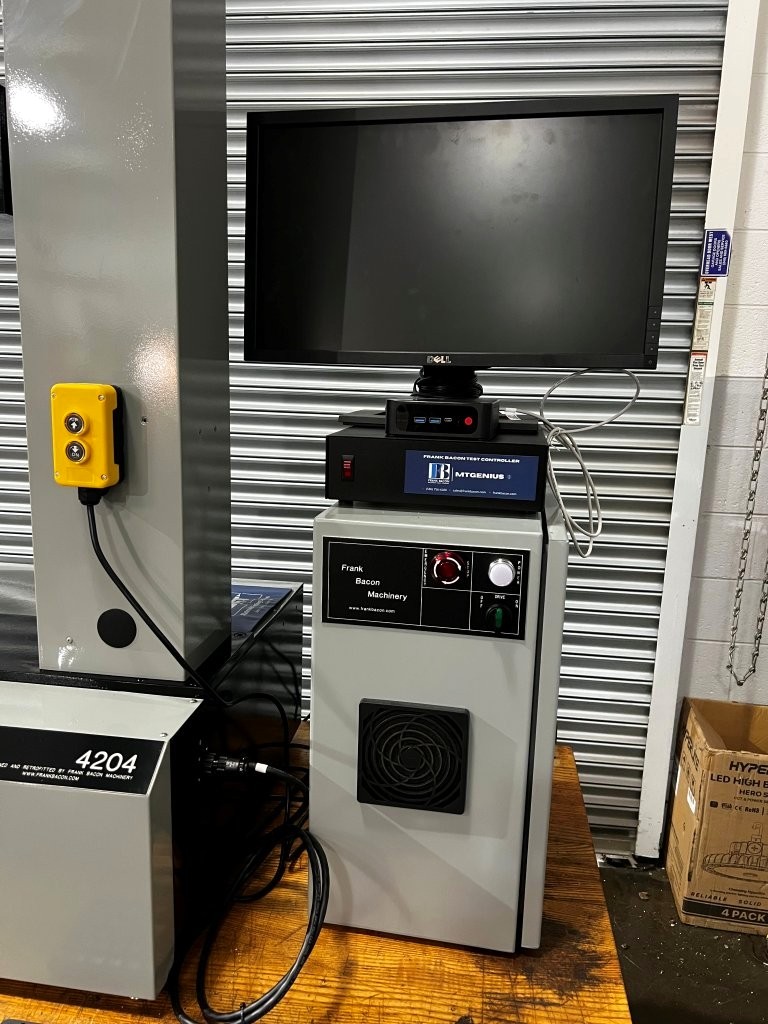Instron #4204, 50kN tensile & compression testing system, 46" testing stroke, 22" x 7.75" table - Image 3
