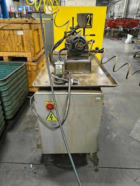 9" x 18" Victor #616, Precision Turret Lathe, 2 Hp, 3500 RPM - Image 4