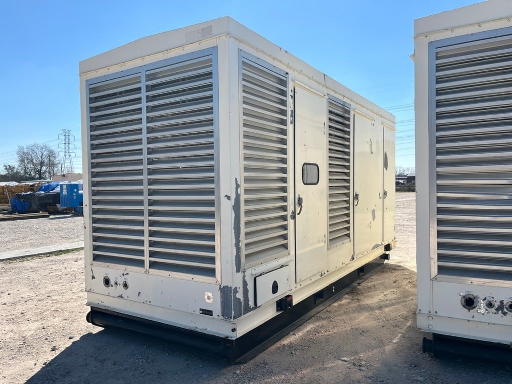 Chillichothe, Sound Attenuated Generator Enclosure; KTA19, QSX15, C15, G3408, CG137, Etc., 2 Available, Good - Image 5