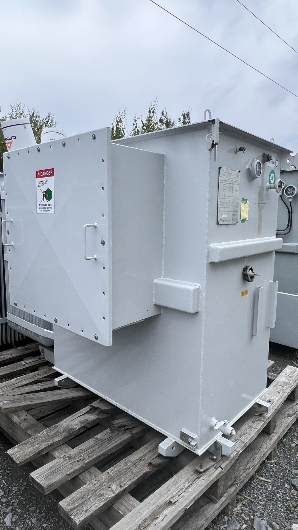1000 KVA 4160 Delta Primary, 600Y Secondary, Station, Reconditionned - Image 2