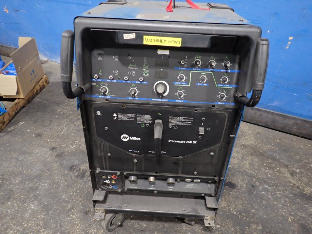 Miller #SyncroWave-250-DX, Welder, 310 Amps, 17 VDC, 200/230/460 VAC - Image 2