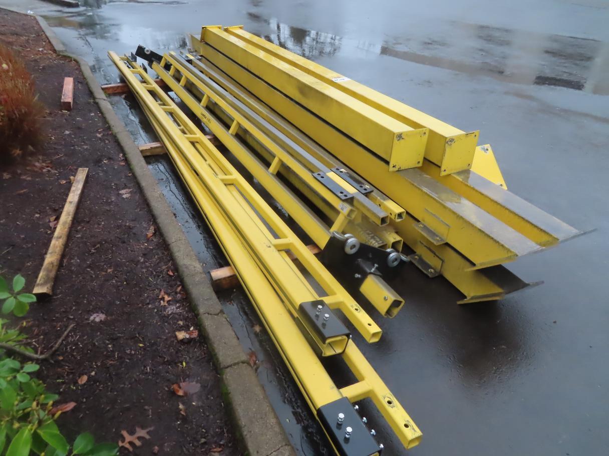 1 Ton, LodeRail #H2000-S-12-10-33-20, overhead bridge crane, 20' Span, 23'-33' runway length, free standing - Image 4