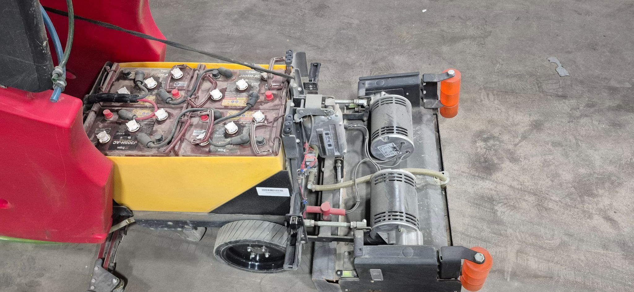 Factory Cat #MAG-HD, floor scrubber, 300 hours, 2018 - Image 10