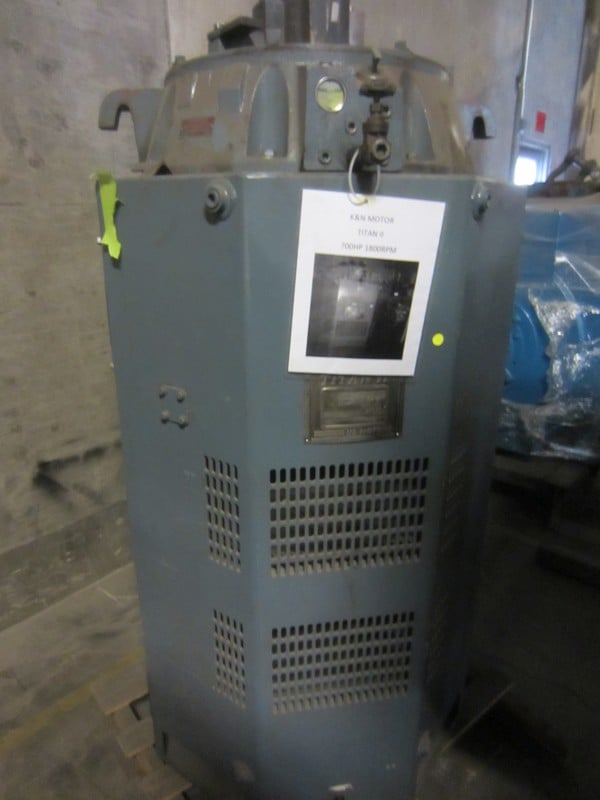 700 HP 1775 RPM U.S. Motors, Frame 5012PA, weather protected enclosure type 1,1.15 service factor, 154 amp - Image 1