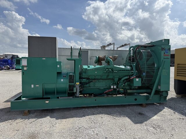 1250 KW Cummins #1250DFLC, Diesel Generator Set, 1800 RPM, 480 Volts, 1550 hours, 1994 - Image 1
