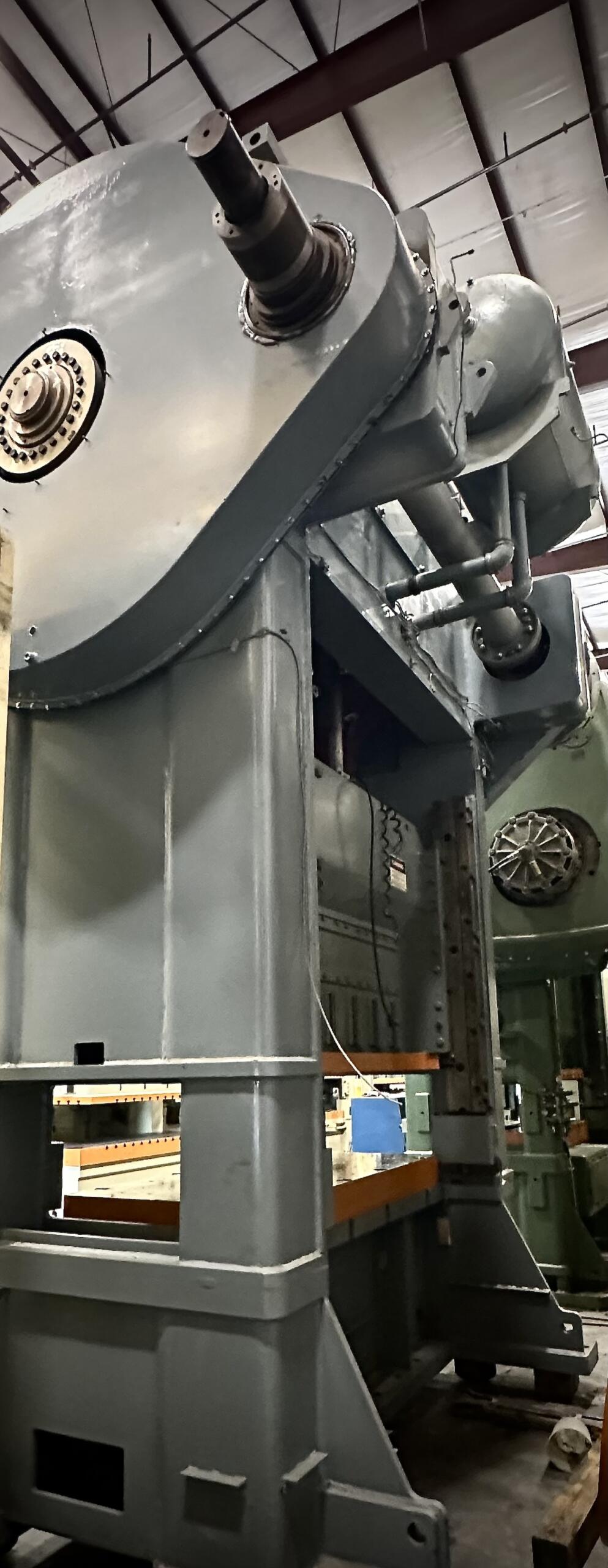 500 Ton, Niagara #BP2, 14" stroke, 32" Shut Height, 84" x 42" bed, 18-36 SPM, 1979 - Image 8
