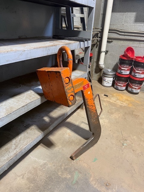 8000 lb. Heppenstall, C-Hook - Image 3