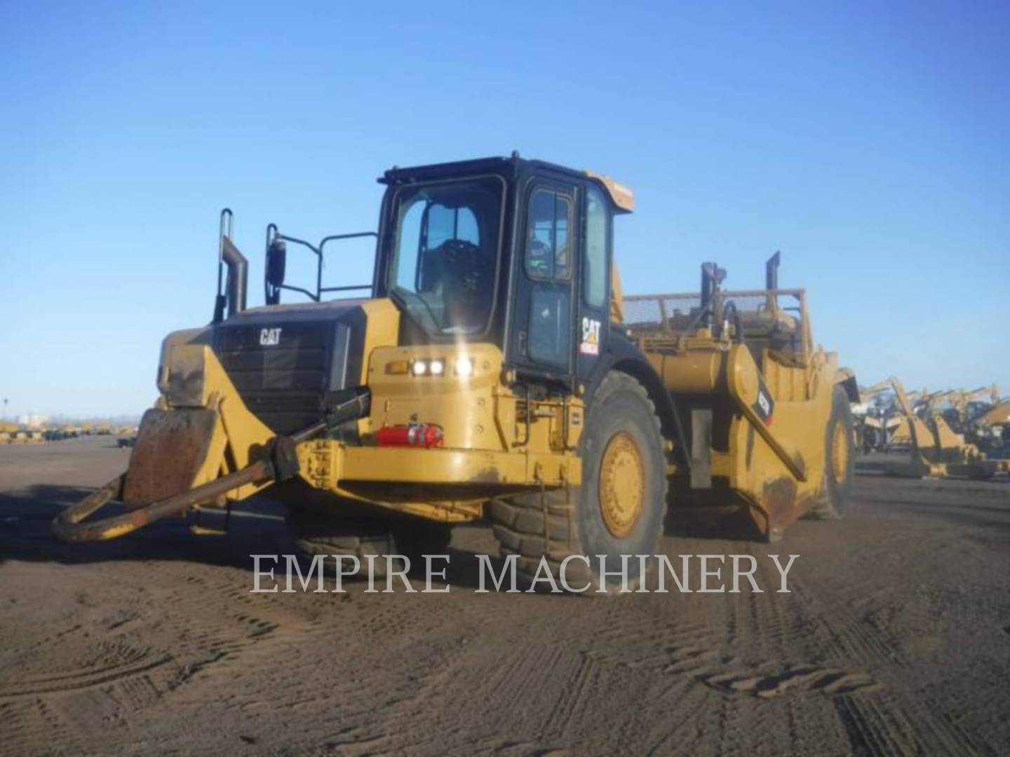 Caterpillar 627H, Wheel Tractor Scraper, 5965 hours, S/N: DBW00324, 2013 - Image 1