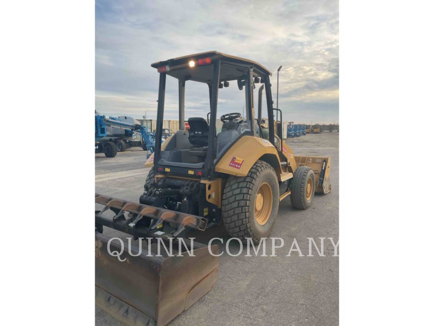 Cat 415F2 IL, Backhoe Loader, 2723 hours, S/N: PF400878, 2018 - Image 3