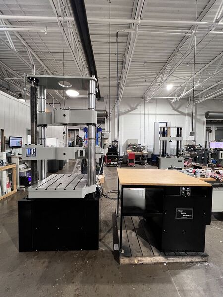 Satec #WHVL (MTQ Servo), 120K (600kN), 52" test opening, 30" btwn columns/screws, 9" stroke - Image 1